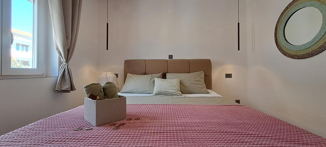 Apartments Del Mare 茨里克韦尼察 外观 照片