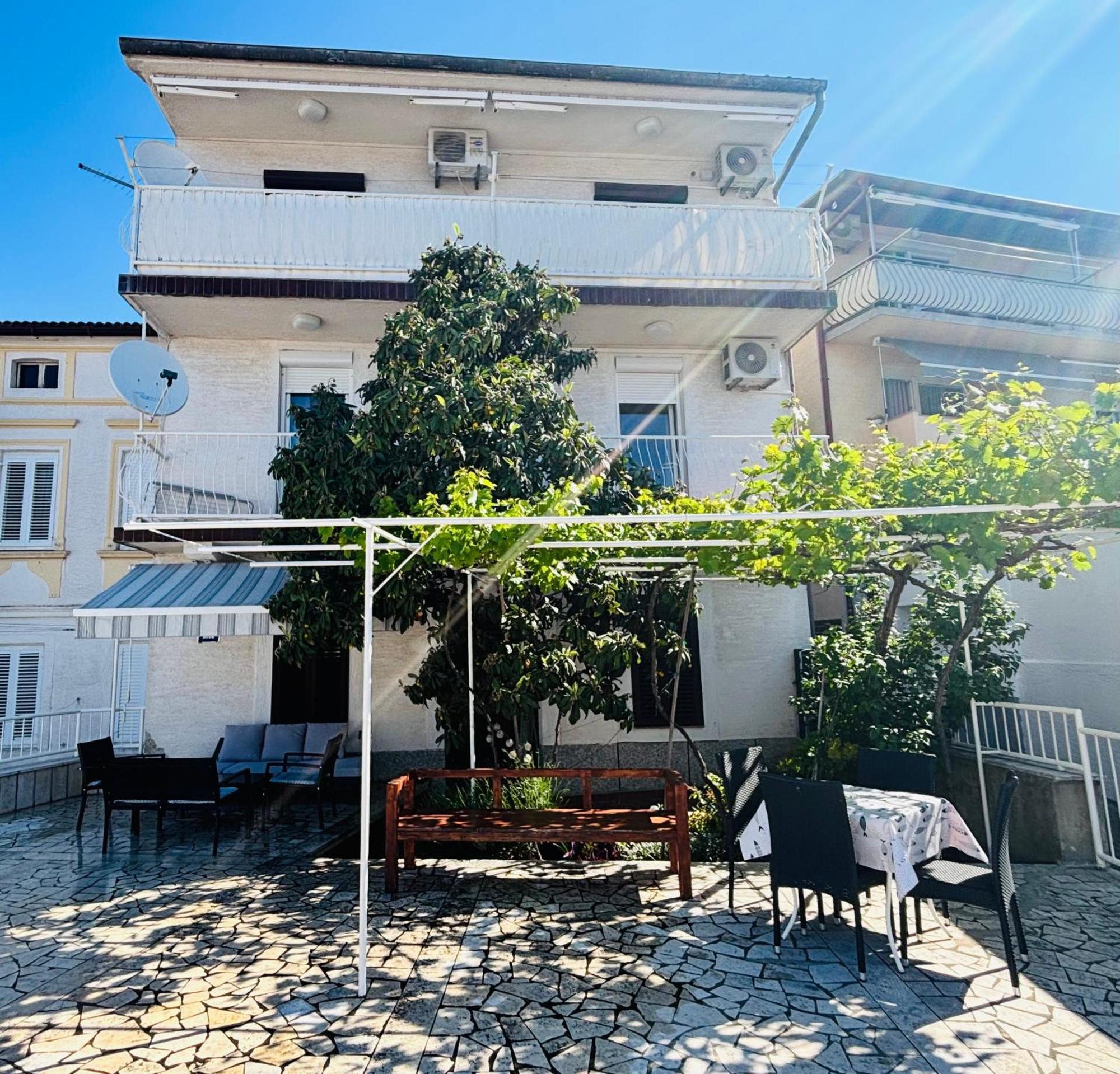 Apartments Del Mare 茨里克韦尼察 外观 照片